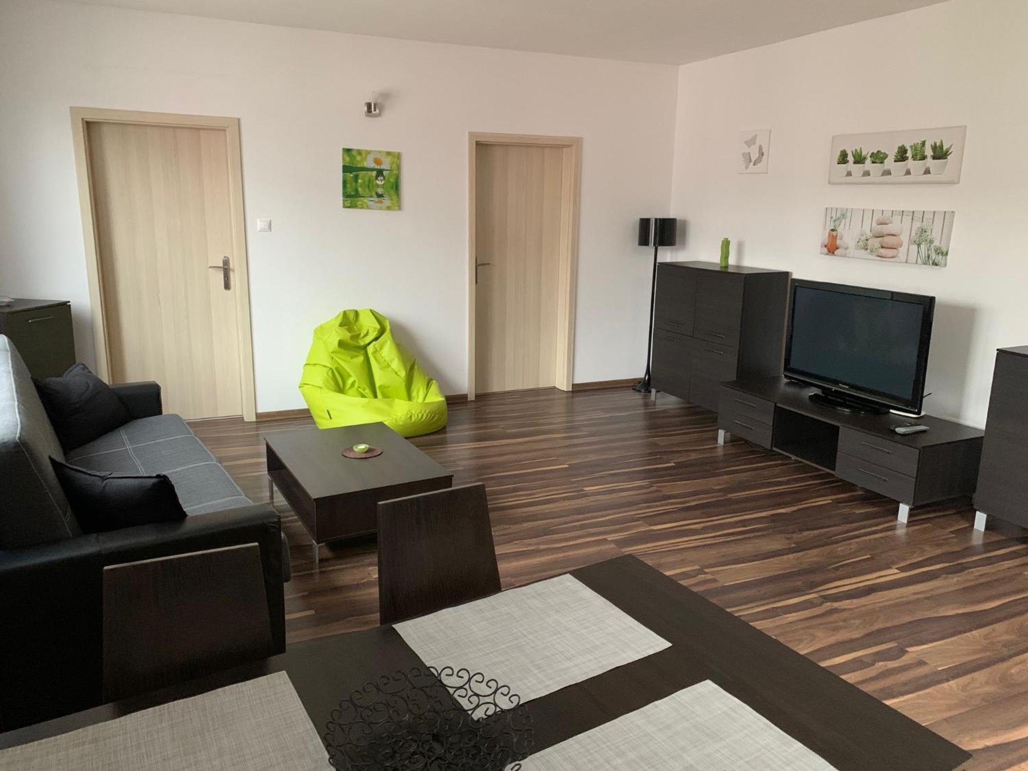 Apartman Emes S Terasou Kežmarok Eksteriør billede