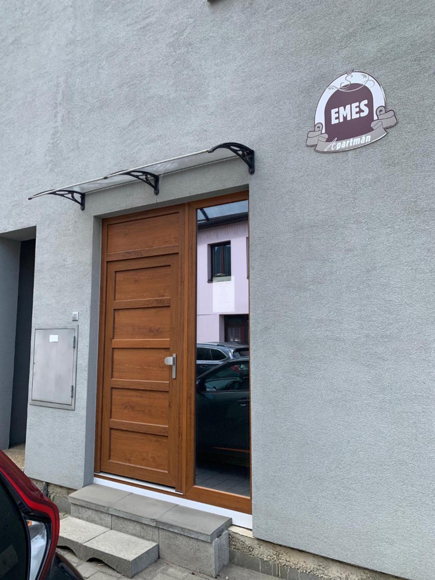 Apartman Emes S Terasou Kežmarok Eksteriør billede